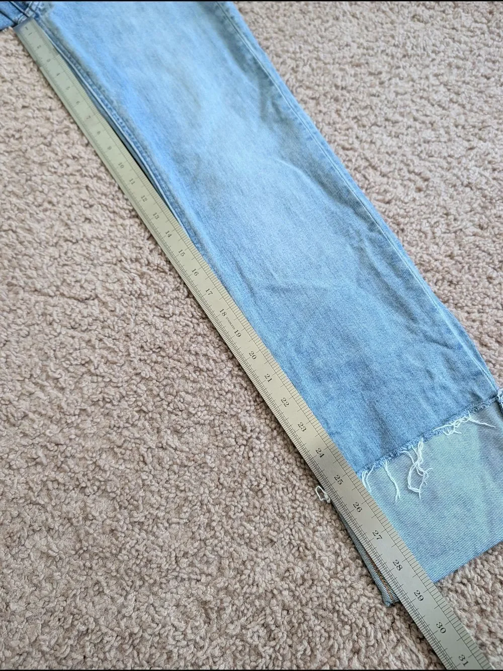Aritzia Denim Forum Womens 7 yrs Bleu Taboo The Arlo Hi-Rise Cuff Jean Size 24
